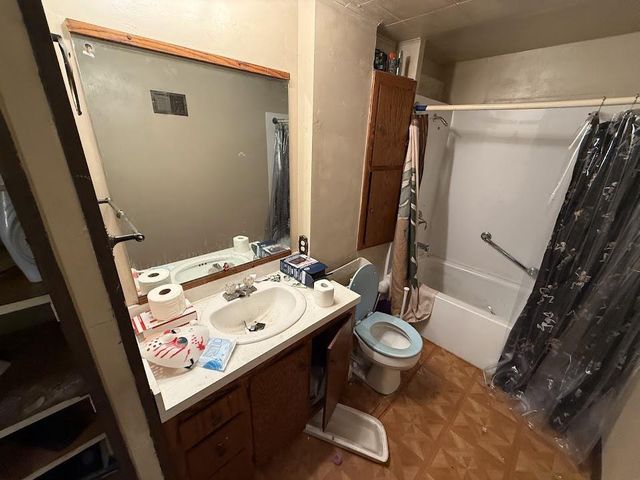 601 LONDON STREET, Menasha, WI 54052