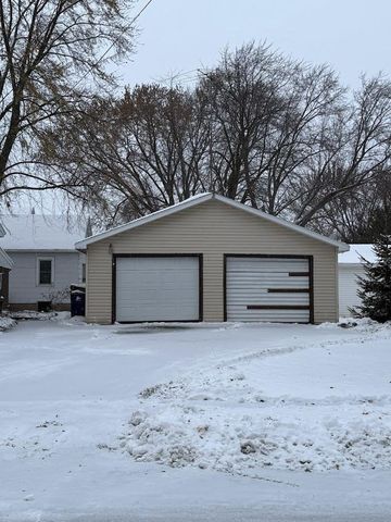 601 LONDON STREET, Menasha, WI 54052