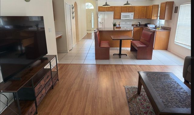 1886 HOLTON ROAD, Lakeland, FL 33810