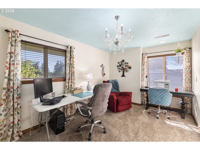 4515 CORDON Rd, Salem, OR 97305