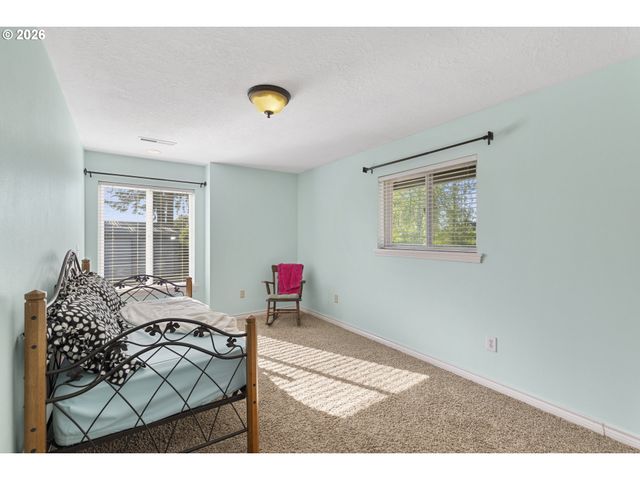 4515 CORDON Rd, Salem, OR 97305