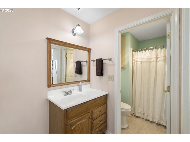 4515 CORDON Rd, Salem, OR 97305