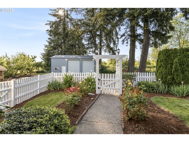 4515 CORDON Rd, Salem, OR 97305
