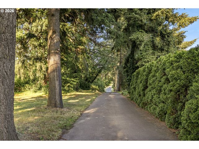 4515 CORDON Rd, Salem, OR 97305