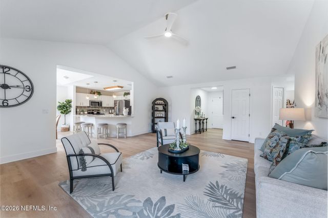 8629 BUTTERCUP Street, Jacksonville, FL 32210