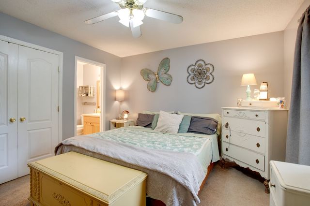 2233 Fall River Rd, Leoma, TN 38468