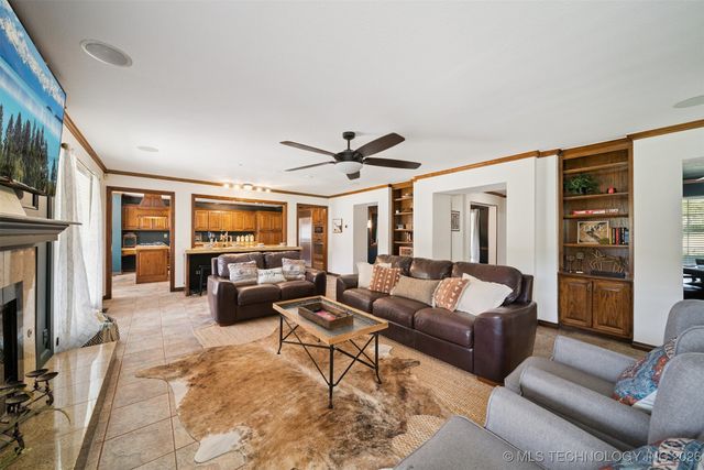 4704 W 88th Street, Tulsa, OK 74132