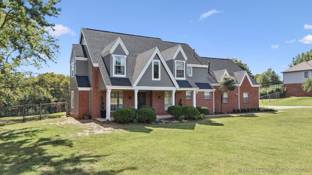 4704 W 88th Street, Tulsa, OK 74132