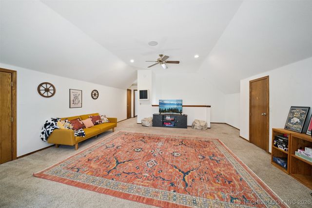 4704 W 88th Street, Tulsa, OK 74132