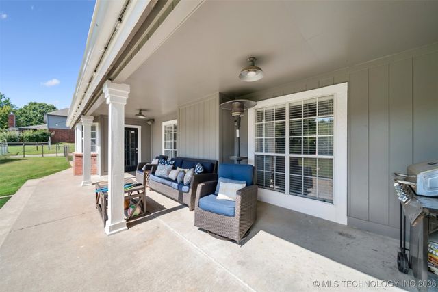 4704 W 88th Street, Tulsa, OK 74132