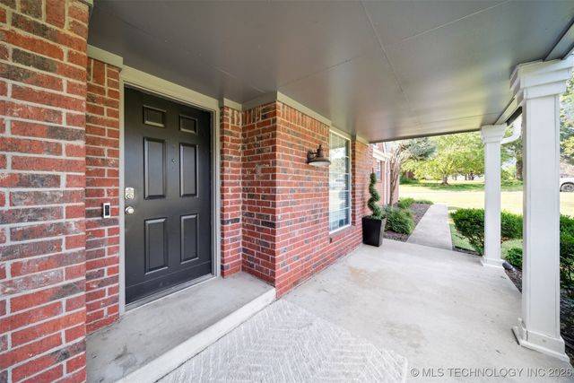 4704 W 88th Street, Tulsa, OK 74132