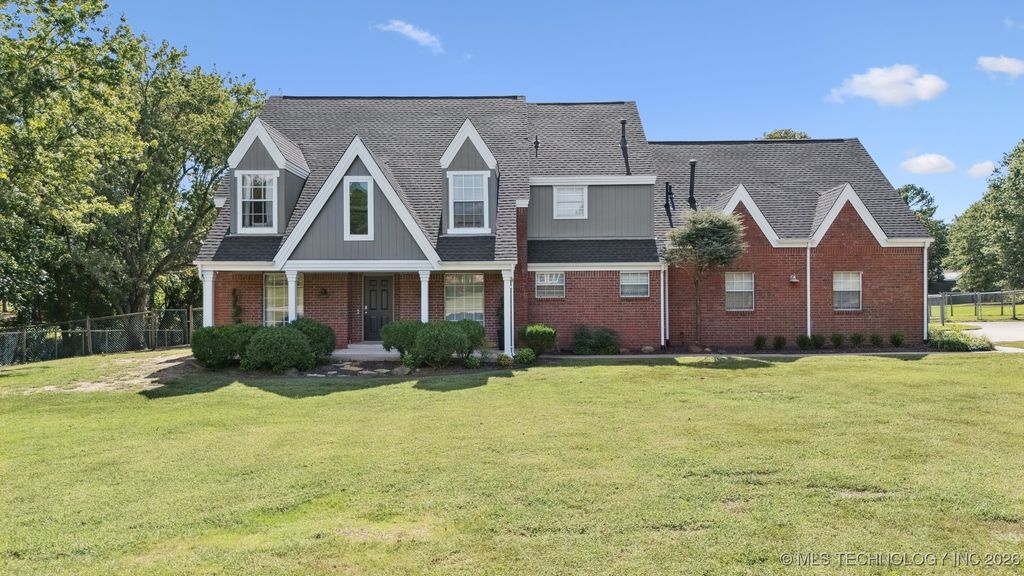 4704 W 88th Street, Tulsa, OK 74132