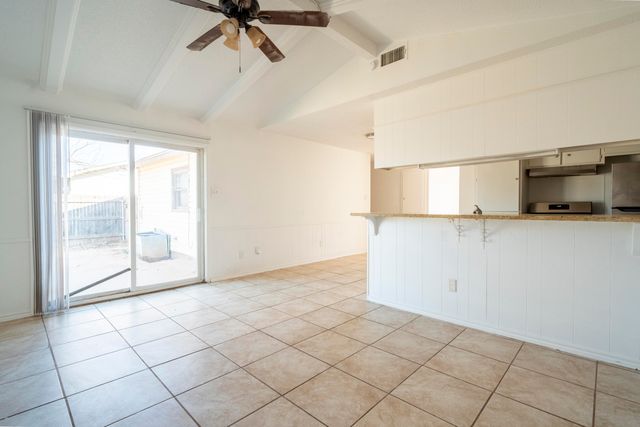 1916 71st Street, Lubbock, TX 79412