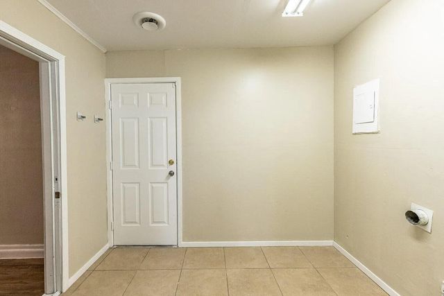 1916 71st Street, Lubbock, TX 79412