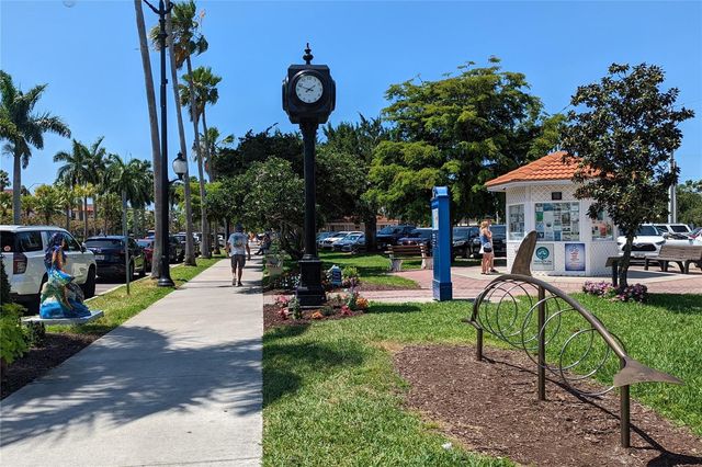 1240 S VENICE BOULEVARD, Venice, FL 34293