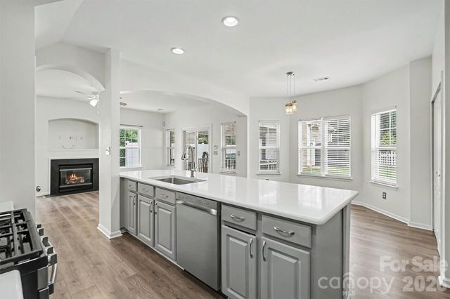 11364 Heritage Green Drive, Cornelius, NC 28031