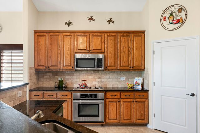 2601 N Quinlan Park RD 401, Austin, TX 78732