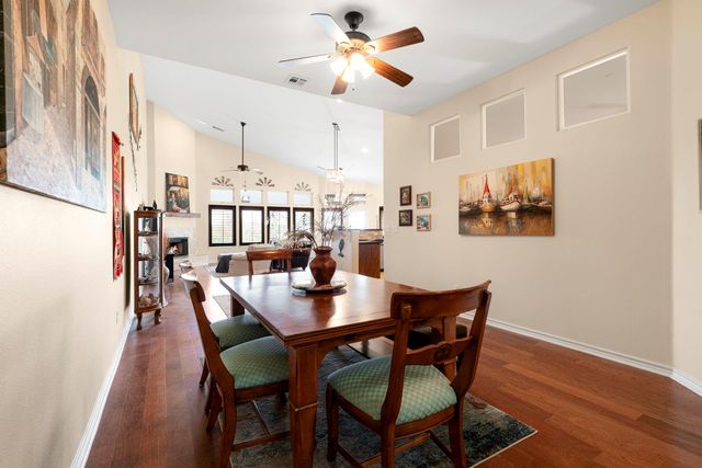 2601 N Quinlan Park RD 401, Austin, TX 78732