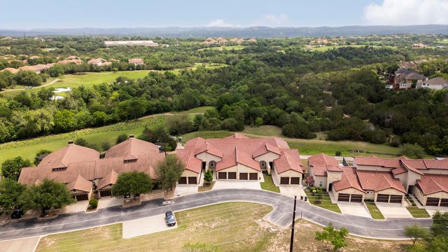 2601 N Quinlan Park RD 401, Austin, TX 78732