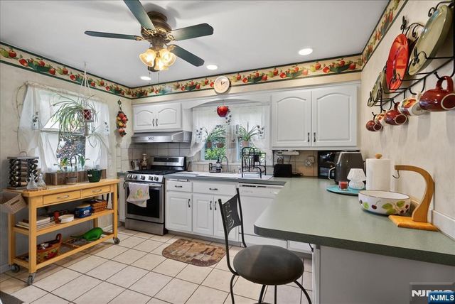 7 Maitland Avenue, Hawthorne, NJ 07506