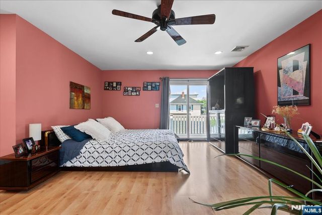 7 Maitland Avenue, Hawthorne, NJ 07506