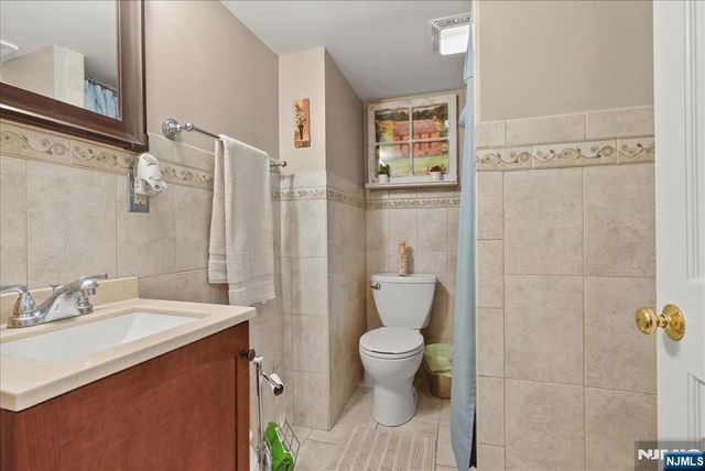 7 Maitland Avenue, Hawthorne, NJ 07506