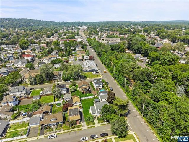 7 Maitland Avenue, Hawthorne, NJ 07506