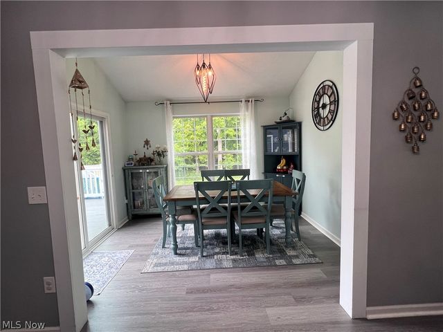 10523 Herrington Drive, Aurora, OH 44202