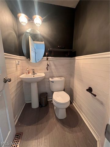 10523 Herrington Drive, Aurora, OH 44202