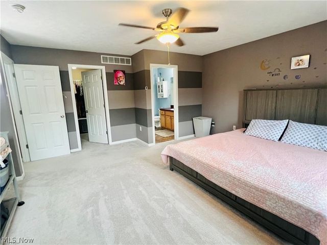 10523 Herrington Drive, Aurora, OH 44202