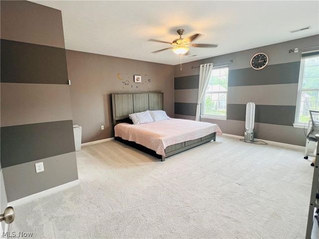 10523 Herrington Drive, Aurora, OH 44202