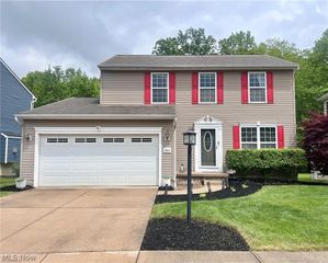 10523 Herrington Drive, Aurora, OH 44202