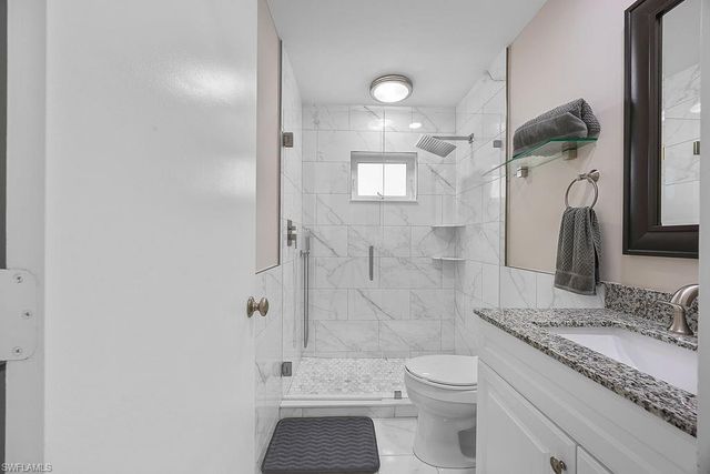 5096 Boxwood WAY, Naples, FL 34116