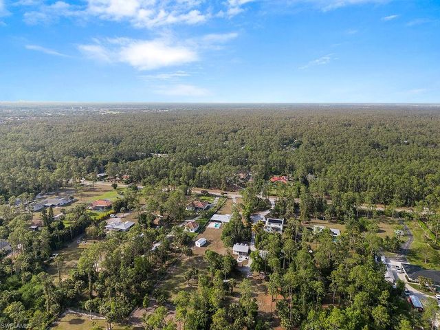 5096 Boxwood WAY, Naples, FL 34116