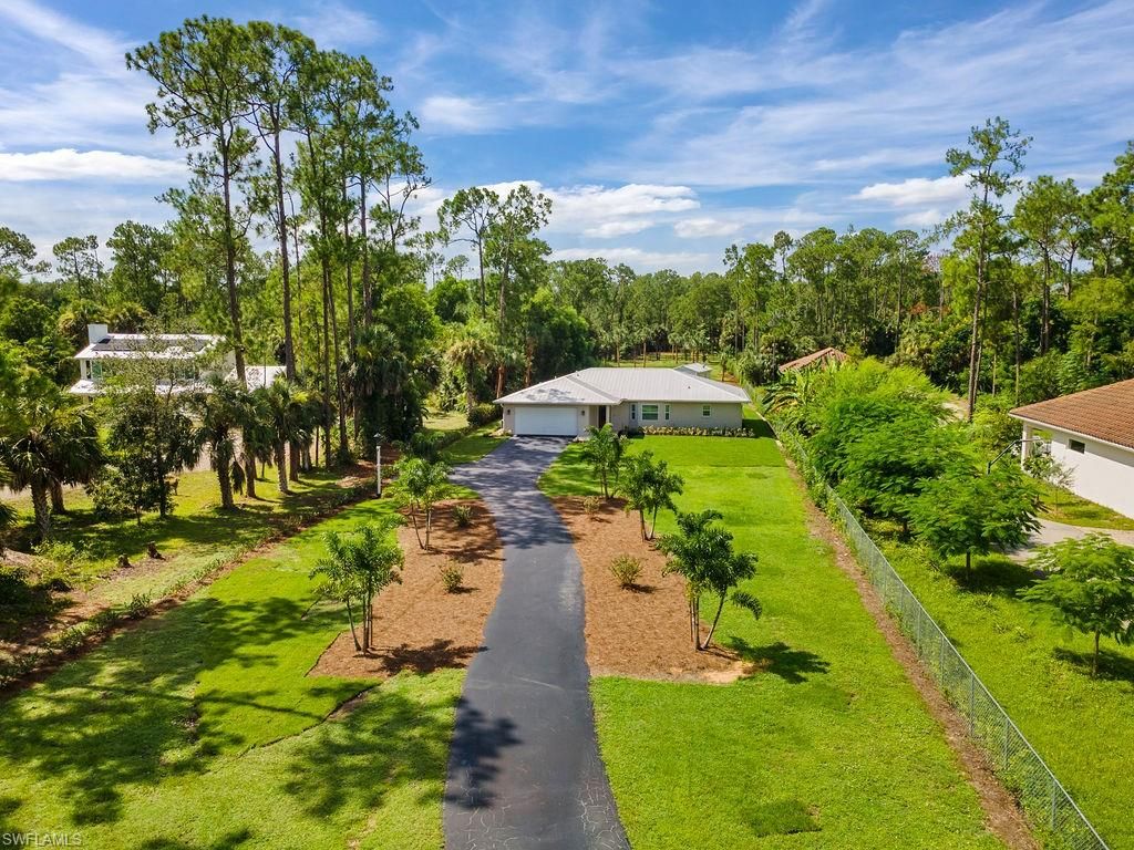 5096 Boxwood WAY, Naples, FL 34116