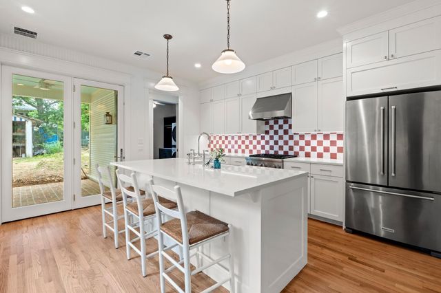 510 E 39th ST, Austin, TX 78751
