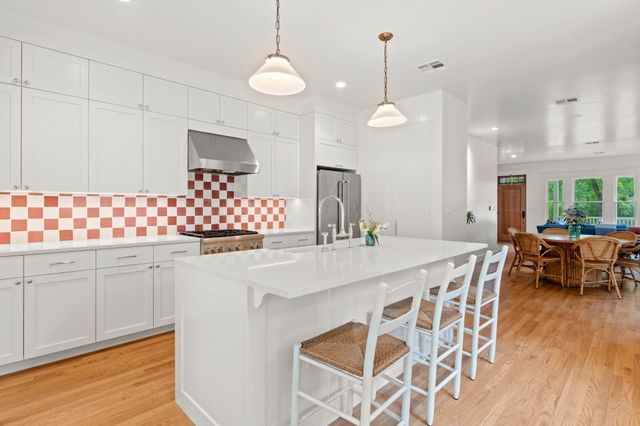 510 E 39th ST, Austin, TX 78751