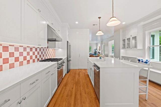 510 E 39th ST, Austin, TX 78751