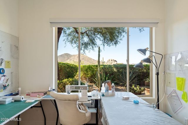 7326 E EVENING GLOW Drive, Scottsdale, AZ 85266