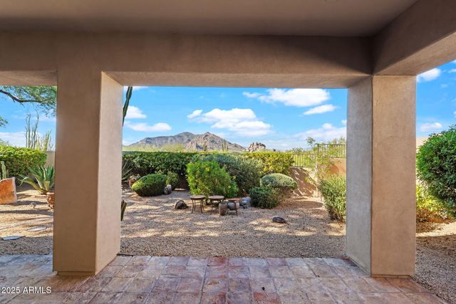 7326 E EVENING GLOW Drive, Scottsdale, AZ 85266