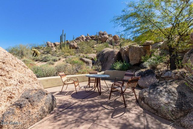 7326 E EVENING GLOW Drive, Scottsdale, AZ 85266