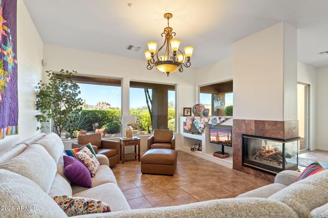 7326 E EVENING GLOW Drive, Scottsdale, AZ 85266