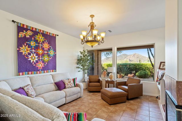 7326 E EVENING GLOW Drive, Scottsdale, AZ 85266