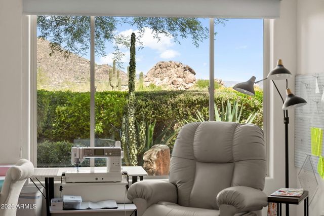 7326 E EVENING GLOW Drive, Scottsdale, AZ 85266