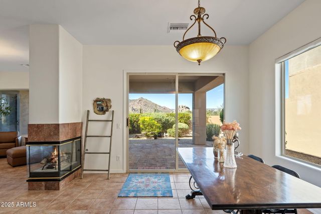 7326 E EVENING GLOW Drive, Scottsdale, AZ 85266