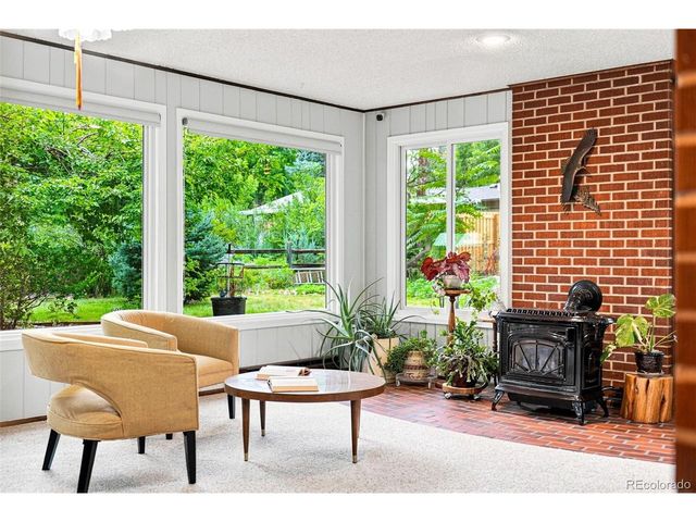 8665 W 21st Ave, Denver, CO 80215