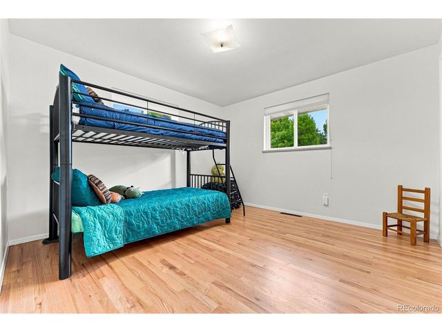 8665 W 21st Ave, Denver, CO 80215