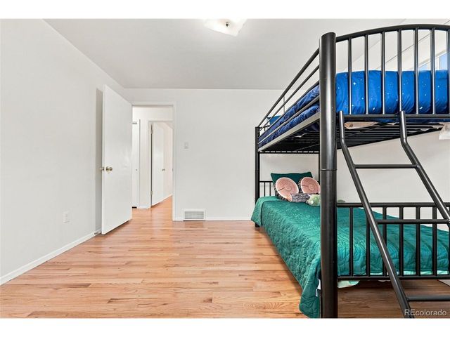 8665 W 21st Ave, Denver, CO 80215
