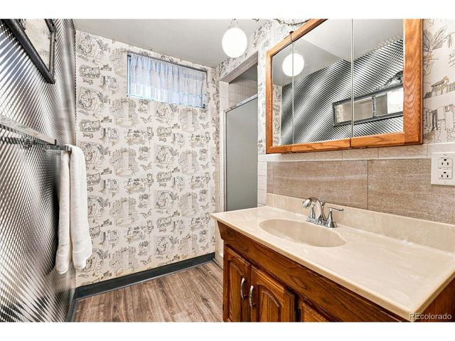 8665 W 21st Ave, Denver, CO 80215