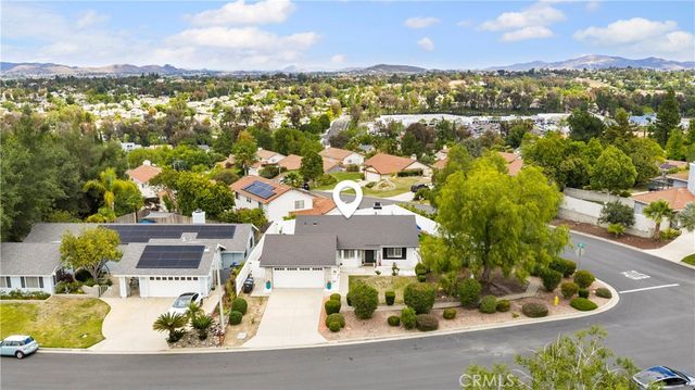 42370 Cosmic, Temecula, CA 92592